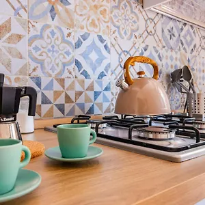 Lnd 2- Near The Center, Free Public Parking